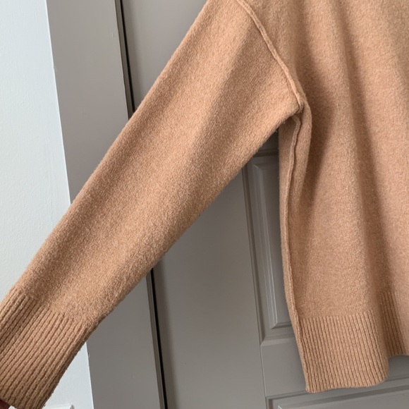 AERIE TAN CREWNECK SWEATER OVERSIZED MEDIUM - Picture 4 of 5